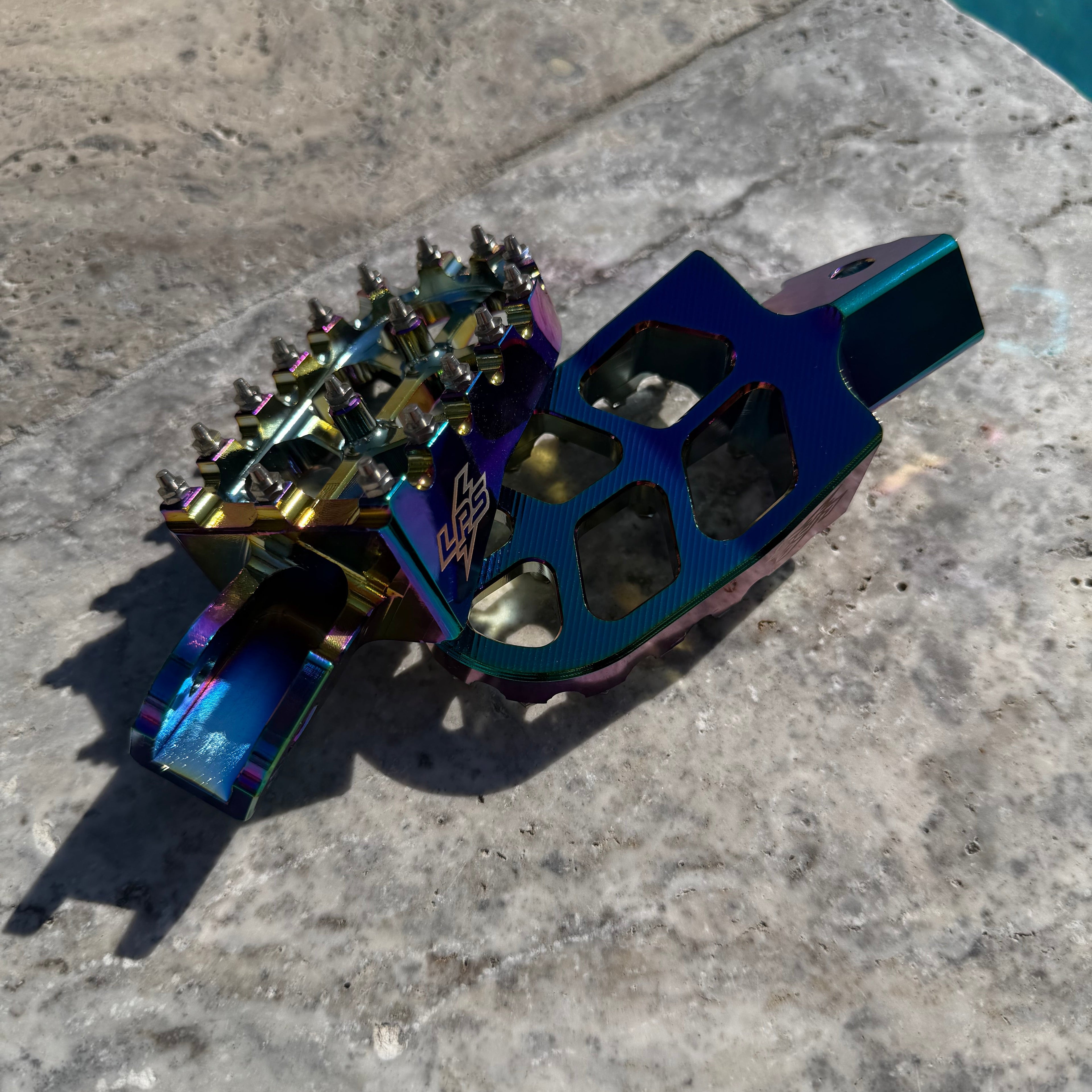 Neochrome Foot Pegs LBX/Eride Pro/Talaria