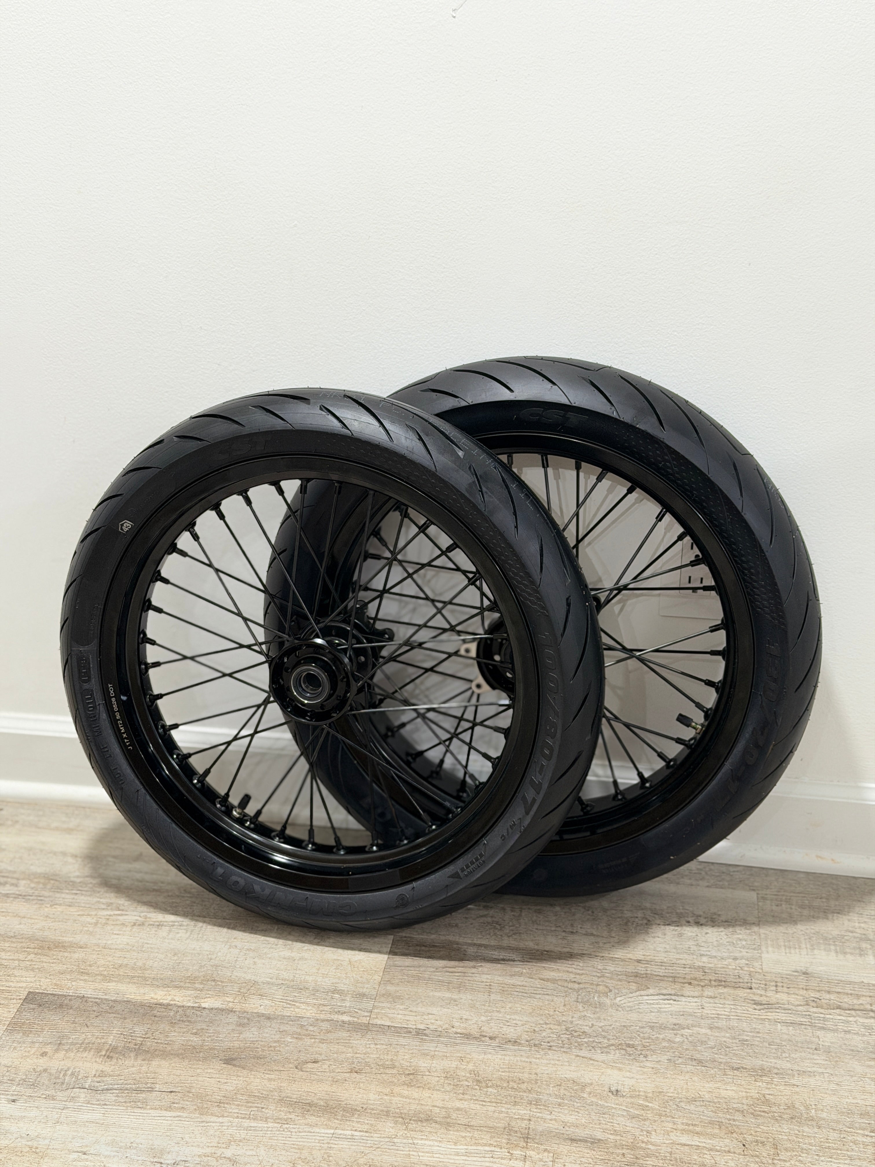 Ultra Bee Supermoto Wheelset